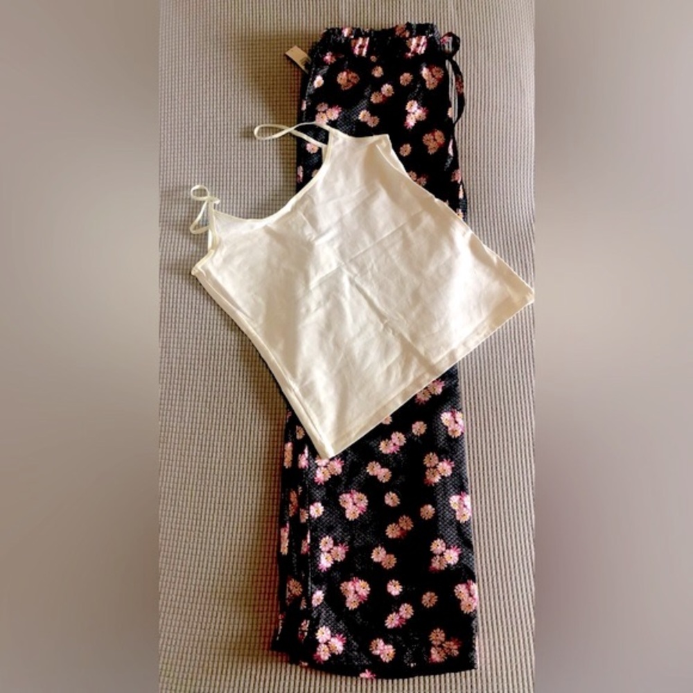 - Old Navy Sleepwear bottoms(black with pink flower print) and top(white)